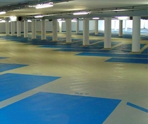 停車場地面千萬不要亂選，選錯了浪費錢！