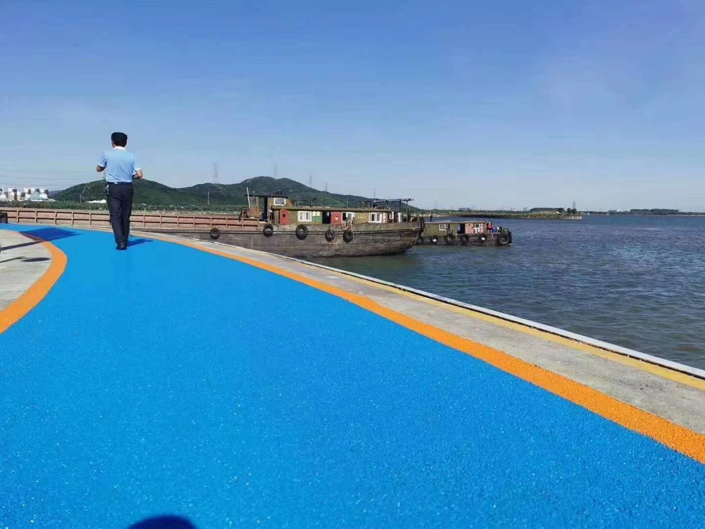 高溫天氣透水混凝土施工，我們不得不注意的事項(xiàng)有哪些呢？